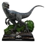 Jurassic World: Fallen Kingdom (Film) Legacy Museum Collection Statue 1/2 Blue 88 cm