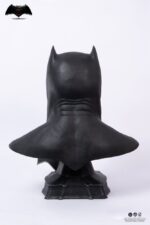 Justice League: Batman v Superman: Dawn of Justice Replica 1/1 Batman Cowl 51 cm - immagine 5