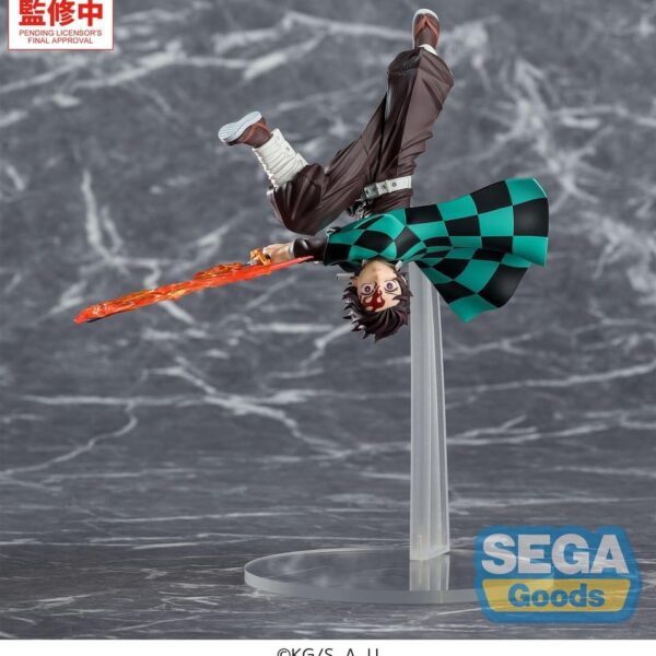 Demon Slayer: Kimetsu no Yaiba Luminasta PVC Figure Tanjiro Kamado Hinokami Kagura Setting Sun Transformation 15 cm
