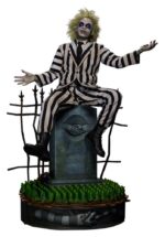 Beetlejuice Premium Format Mixed Media Statue Beetlejuice 54 cm