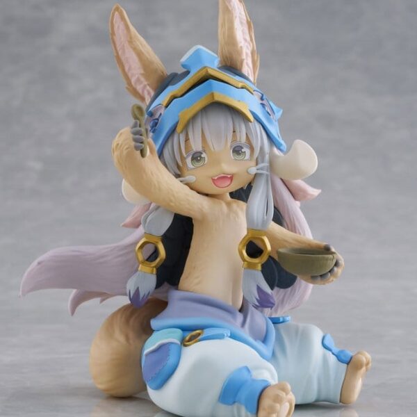 Made in Abyss Desktop Cute PVC Figure Nanachi (Mealtime ver.) 13 cm