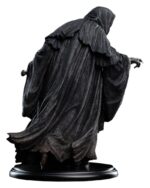 The Lord of the Rings Trilogy Mini Statue Ringwraith at the Prancing Pony 18 cm - immagine 4