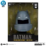 DC DIRECT BATMAN 1:3 COWL PROP REPLICA ARMORED BATMAN (DARK KNIGHT RETURNS) - immagine 2