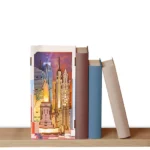 NEW YORK TINY ADVENTURES BOOK NOOK