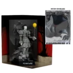 MOVIE MANIACS 6INCH POSED  WELCOME TO DERRY WV2 PENNYWISE BLACK&WHITE