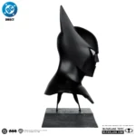 DC DIRECT BATMAN 1:3 COWL PROP REPLICA BATMAN BEYOND ANIMATED - immagine 2