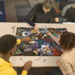 Disney Villainous Jigsaw Puzzle All Villains in One Place (3000 Pieces) - immagine 3