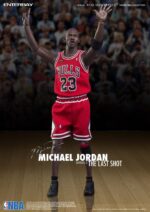 NBA Collection Real Masterpiece Actionfigur 1/6 Michael Jordan Series 2 (Road Jersey Edition) 33 cm