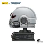 Warhammer 40,000 Helmet with Display Stand White Scars MkX 44 cm - immagine 3
