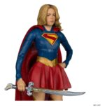 Supergirl (2026) DC Theatrical Deluxe Edition Action Figure Supergirl & Baby Krypto 17 cm - immagine 4