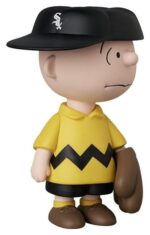 MLB × Peanuts UDF PVC Figure Chicago White Sox Charlie Brown 9 cm - immagine 2