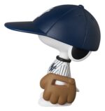 MLB × Peanuts UDF PVC Figure New York Yankees Snoopy 7 cm - immagine 2