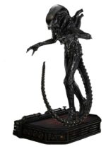 Alien Museum Masterline XL Statue 1/3 Big Chap Xenomorph Regular Ver. 100 cm