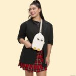 Harry Potter by Loungefly Sling Bag Hedwig - immagine 4