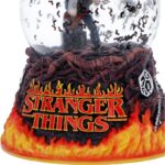 Stranger Things Snow Globe Eddie's Sacrifice 14 cm - immagine 5