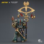 Warhammer Action Figure Sons of Horus Maloghurst the Twisted, the Warmaster's Equerry 13 cm - immagine 3