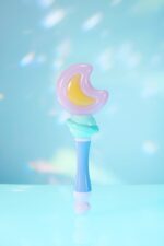 Magical Sisters Lulutto Lilly Proplica Replica Moontoneoneon & GlassHeart DreamPact Set 25 cm - immagine 3