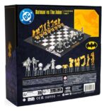DC Comics Chess Set Batman vs. The Joker 47 cm - immagine 6
