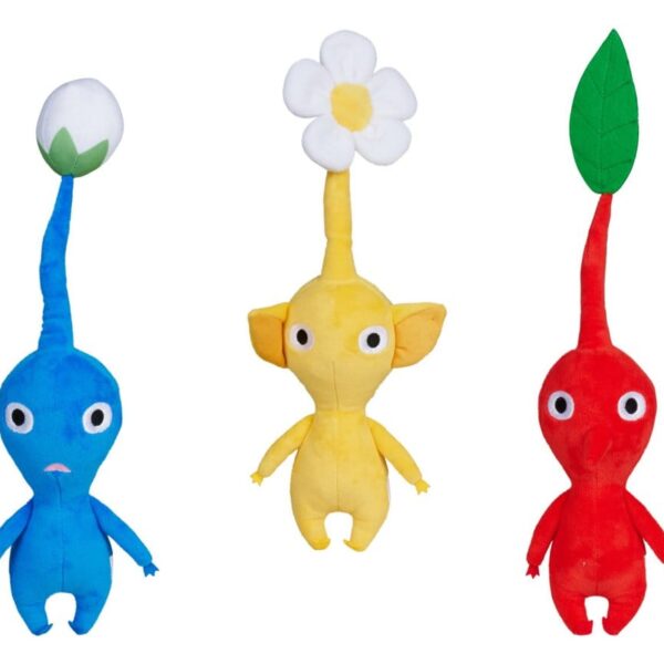 Nintendo Pikmin Plush Figures Assortment (3) 20 cm