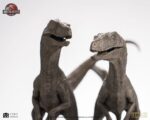 Jurassic Park Statue 1/8 Pair of Velociraptors 30 cm - immagine 3