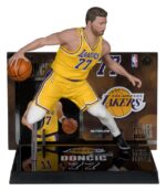 NBA McFarlane's SportsPicks Action Figure Luka Doncic (Dallas Mavericks) 15 cm - immagine 3