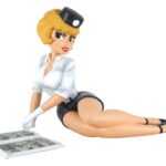 Natacha Resin Statue Pause Lecture 15 cm