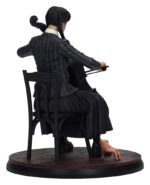 Wednesday Cello Figure with Figurative Keychain 20 cm - immagine 3