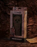 The Goonies Replica Bones Key 25 cm - immagine 2