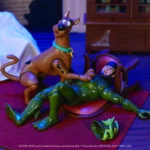 SCOOBY DOO SEA DEMON WAVE 2 1/12 ACTION FIGURE