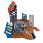 Hot Wheels - Monster Trucks: Sfida in Testacoda con Tiger Shark - immagine 3