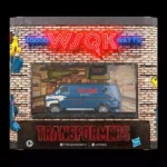TRANSFORMERS X STRANGER THINGS FREAKWENCY AND 8-TRACK ACTION FIGURE - immagine 2