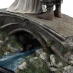 The Lord of the Rings Mini Statue Aragorn & Arwen 24 cm - immagine 3