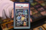 Evoretro Bumper for PSA Graded Card Slab Gradient Light Blue-Dark Blue Glitter - immagine 3