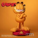 Garfield Comic Life-Size Figure Garfield 90 cm - immagine 2