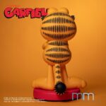 Garfield Comic Life-Size Figure Garfield 90 cm - immagine 5