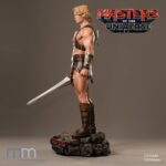 Masters of the Universe Life-Size Figure He-Man 207 cm - immagine 6