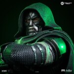 AVENGERS:DOOMSDAY DOCTOR DOOM 1/4 LEGACY REPLICA - immagine 2