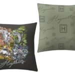 Harry Potter Pillow Hogwarts crest 40 x 40 cm