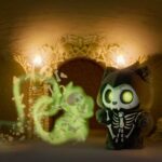 Little Skull Sorcerers Keychains Blind Box Display (4)