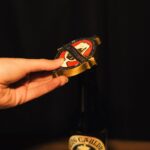 Harry Potter Butterbeer Magnet with Bottle Opener - immagine 3