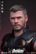 Avengers: Doomsday Movie Masterpiece Action Figure 1/6 Thor 32 cm - immagine 5