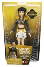 KPop Demon Hunters Singing Doll Huntrix Zoey (Golden) - immagine 2