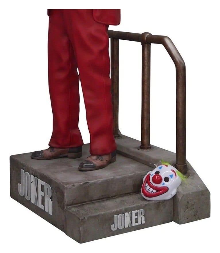 x_mm-base-jok-jok19-1 Joker (2019) Life-Size Base The Joker 42 cm - immagine 1