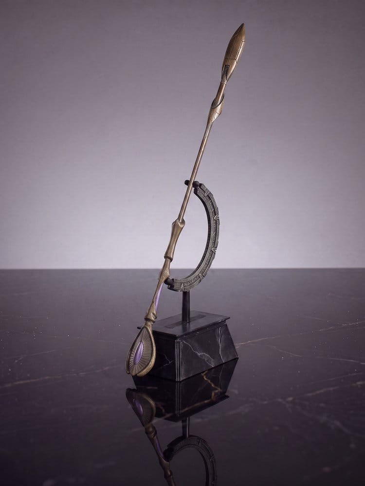 x_mrm22270 Stargate Desktop Replica Ma'tok Staff 30 cm - immagine 1