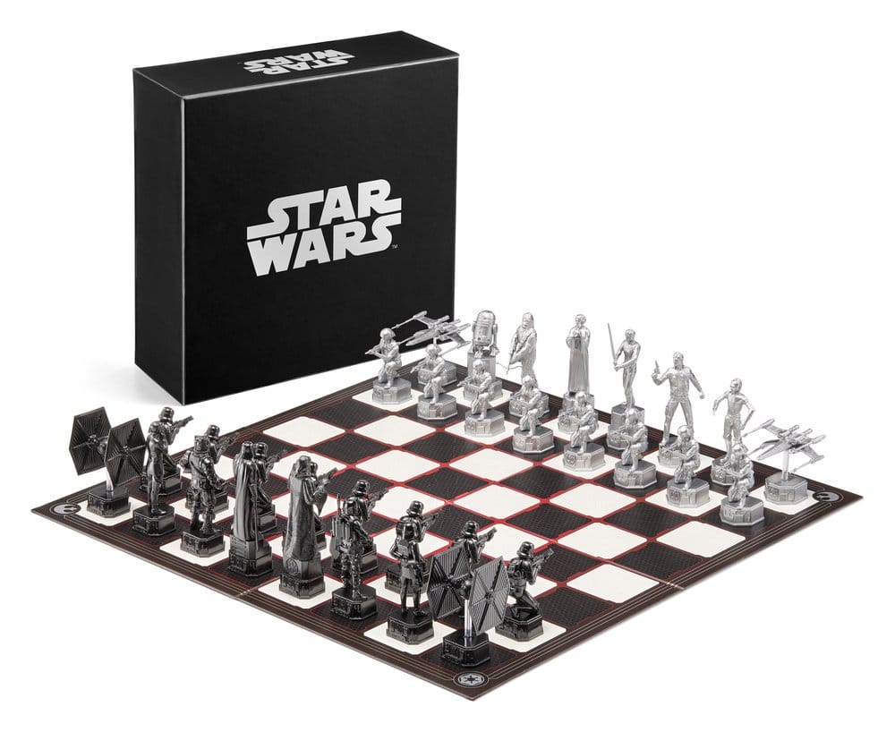 x_nob4670 Star Wars Original Trilogy Chess Set 47 cm - immagine 1