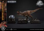 Jurassic World: Fallen Kingdom Legacy Museum Collection Statue 1/15 Carnotaurus Deluxe 38 cm