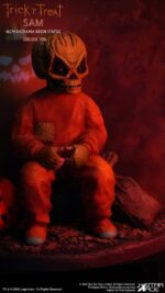 Trick R Treat Diorama Resin Statue Sam DX 18 cm - immagine 3
