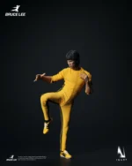 BRUCE LEE (YELLOW JUMPSUIT) 1/6 COLLECTIBLE FIGURE - immagine 2