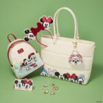 Mickey & Friends by Loungefly Cardholder Holiday - immagine 5