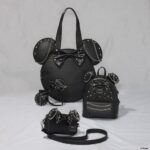 Minnie Mouse by Loungefly Sling Bag Studs & Chains - immagine 6